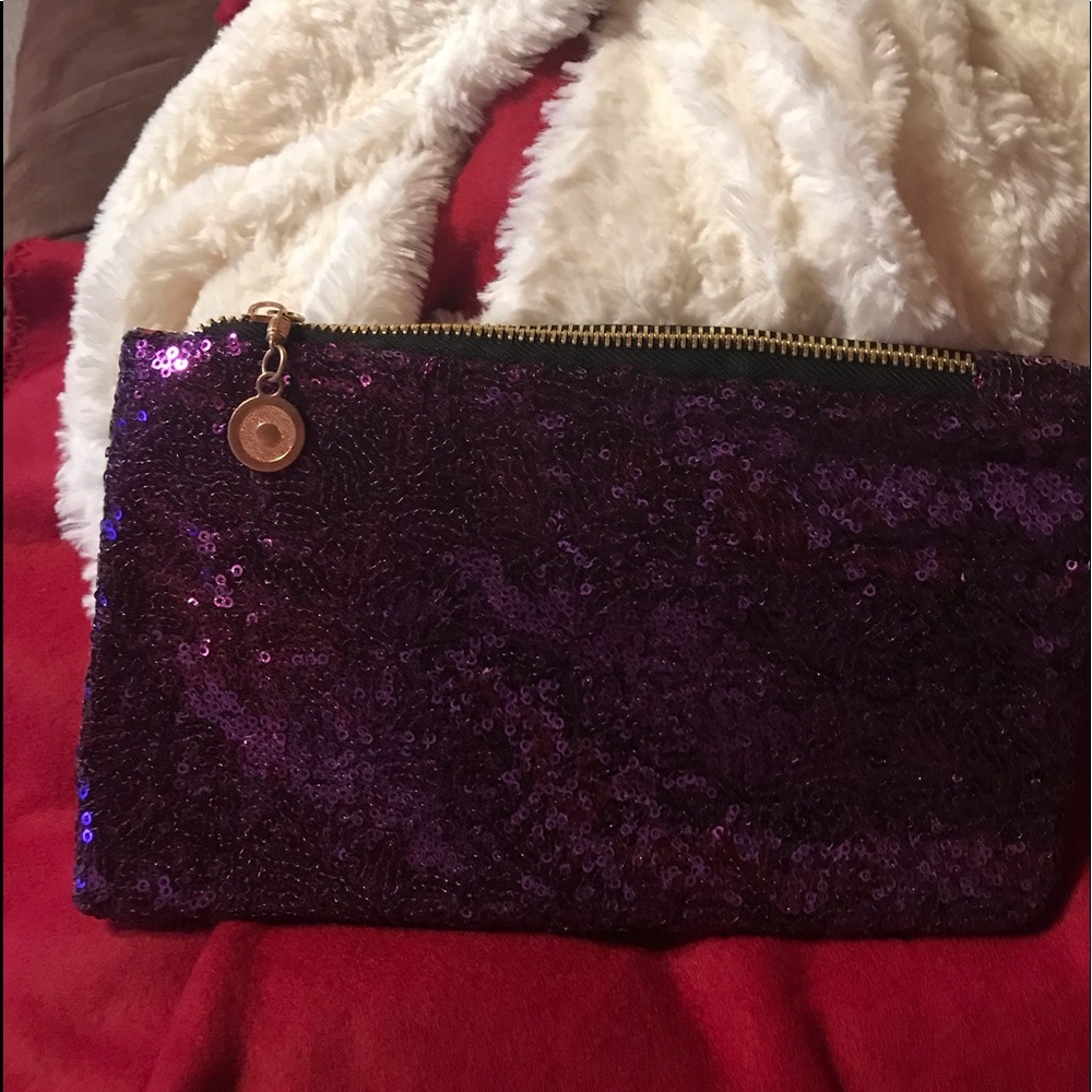 2 for $7 evening bag!👛